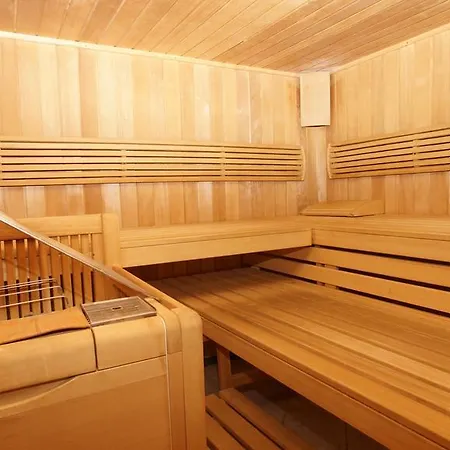 Stoanerhof Szálloda 3*