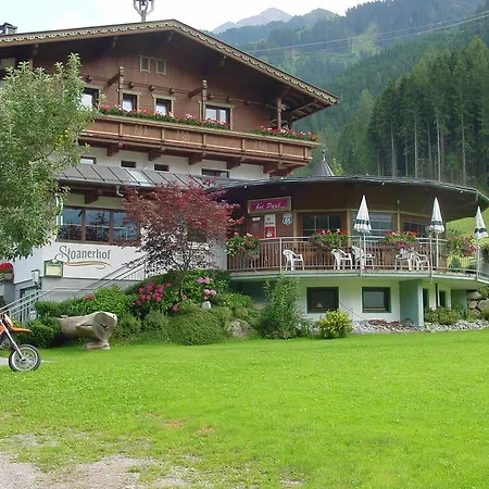 Stoanerhof Hotel Mayrhofen