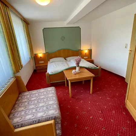 Stoanerhof 3*