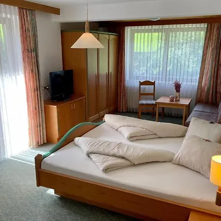 Hotel Stoanerhof Mayrhofen