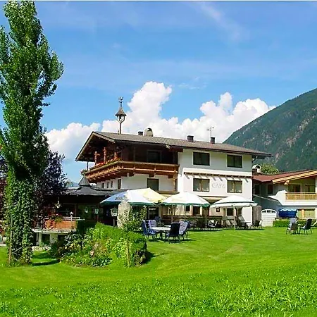 Hotel Stoanerhof