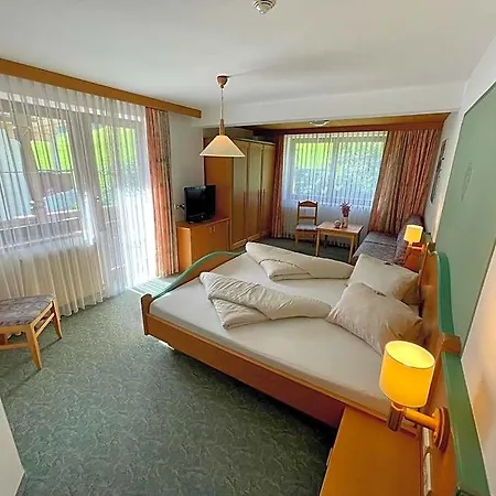 Hotel Stoanerhof Mayrhofen