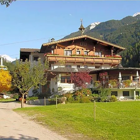 Hotel Stoanerhof