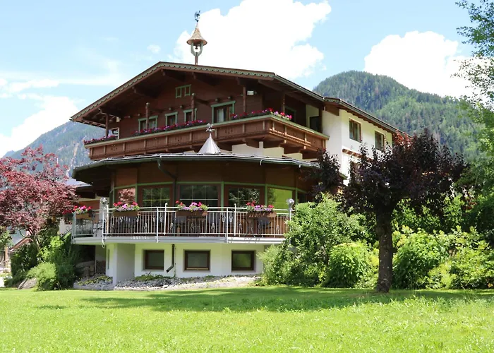 Готель Stoanerhof Майргофен