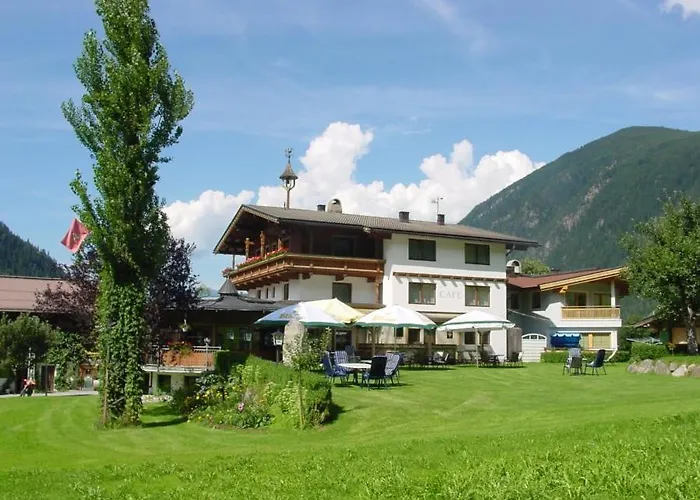 Hotel Stoanerhof Mayrhofen