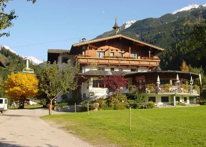 Stoanerhof Готель