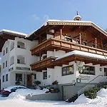 Hotel Hotel Gasthof Stoanerhof Mayrhofen